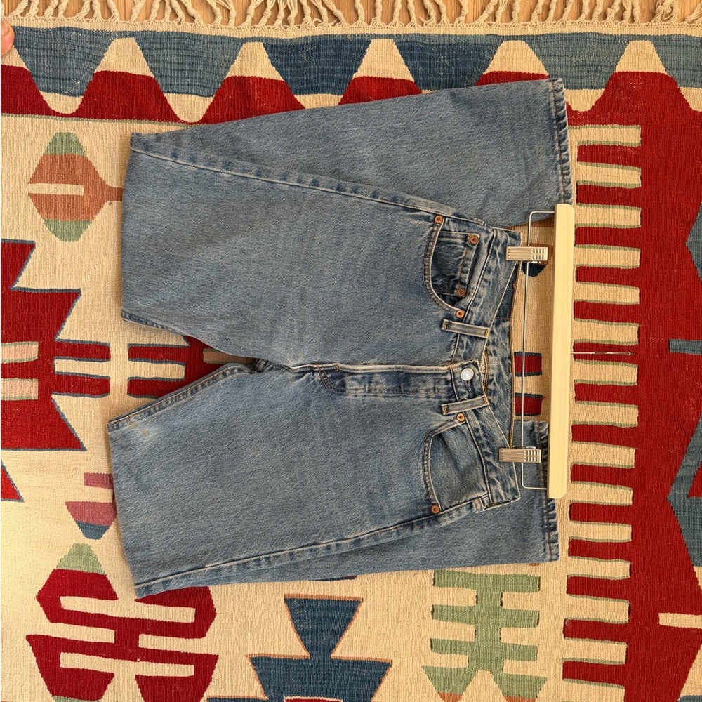 Medium Light Wash Vintage Levi’s 501 Jeans